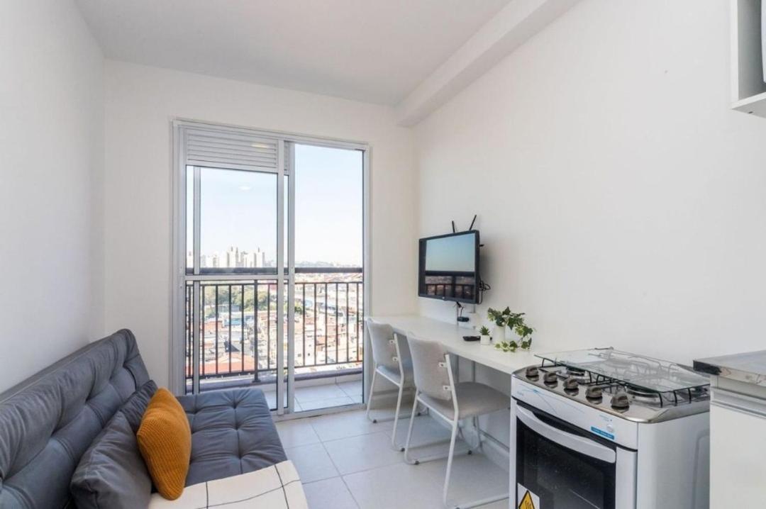 Homem Apartamento São Paulo
